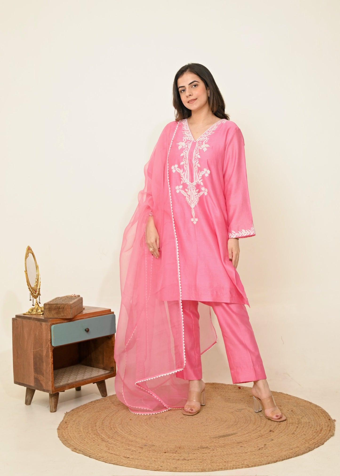 Gulroz- Chanderi Elegance
