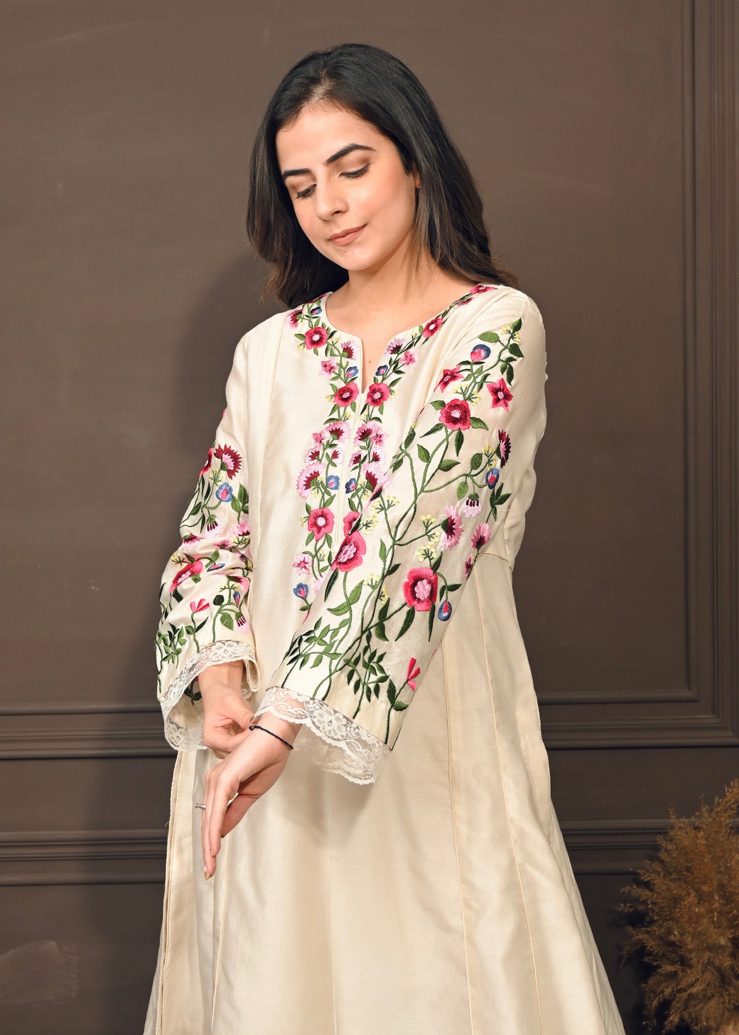 Phoolon Wali Baat – Ivory Chanderi Set