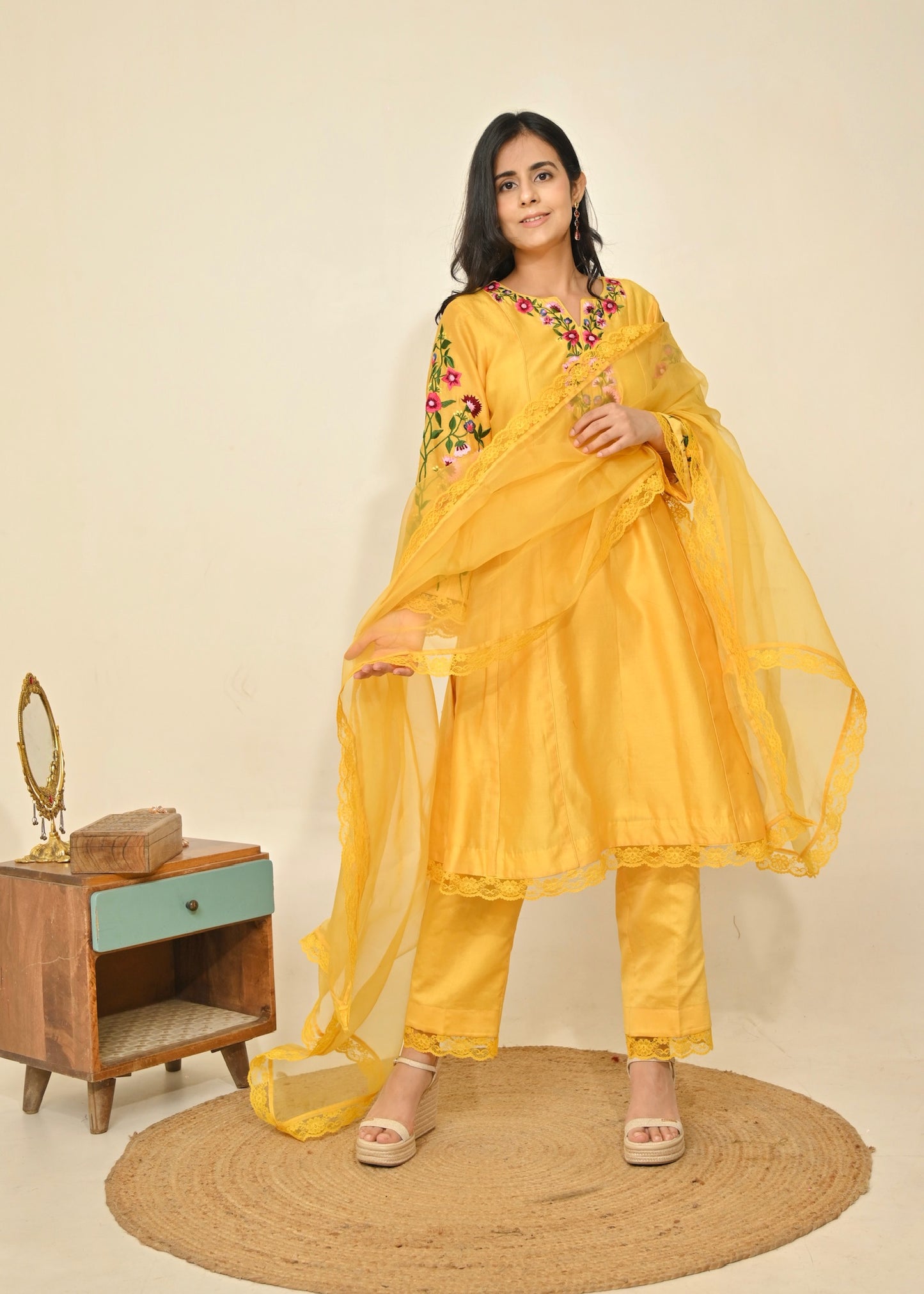 Phoolon Wali Baat – Mango Yellow Chanderi Set
