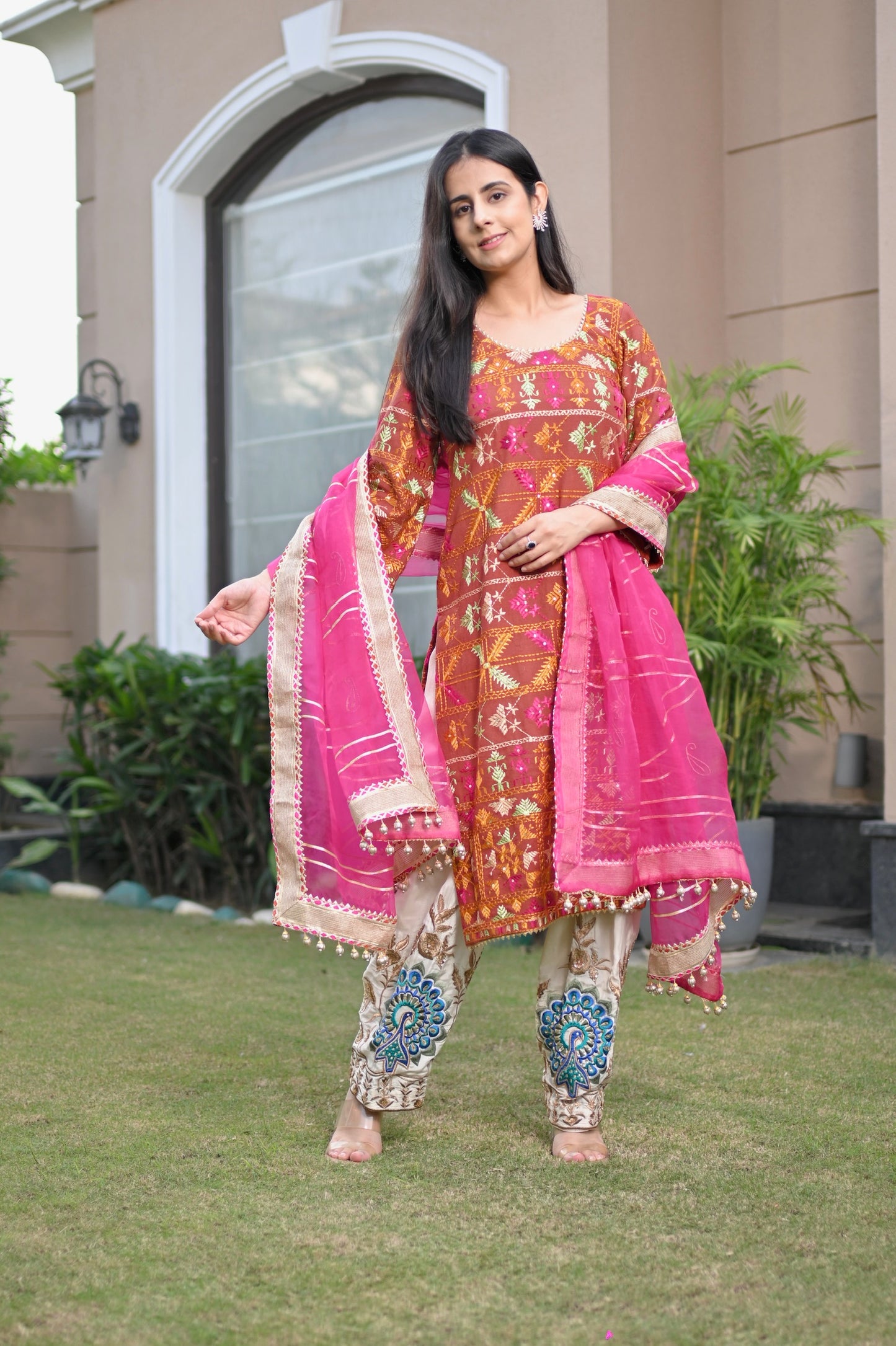Gulabi Phulkari Elegance Set
