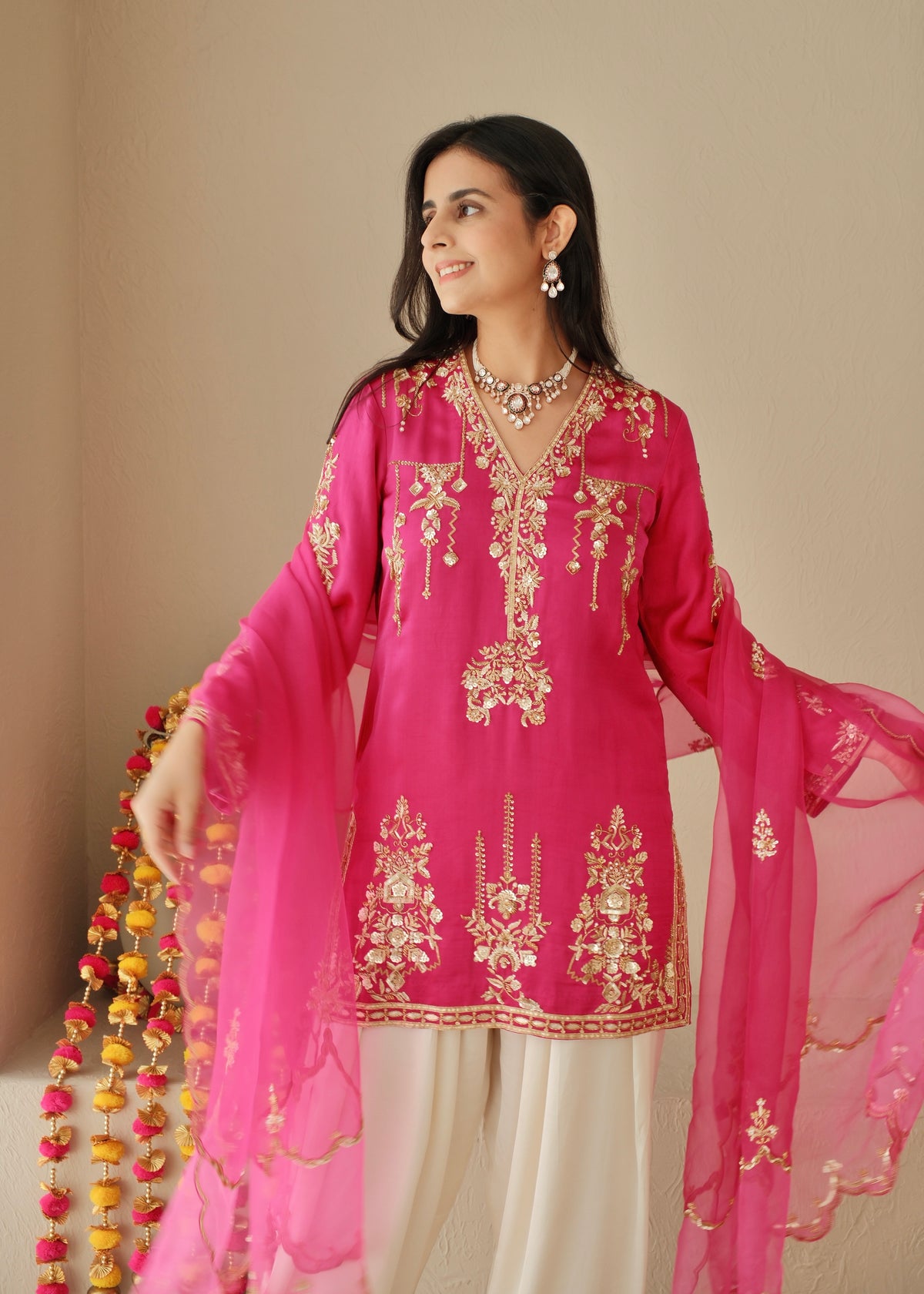 Gulabi Adaa- Magenta & Ivory Raw Silk Suit