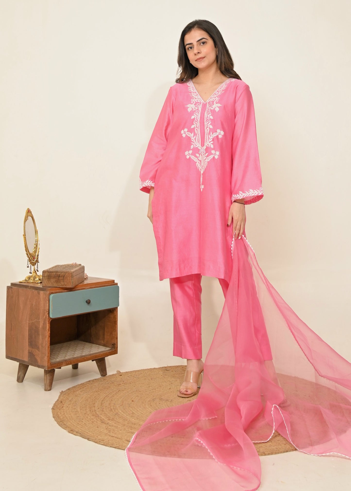 Gulroz- Chanderi Elegance