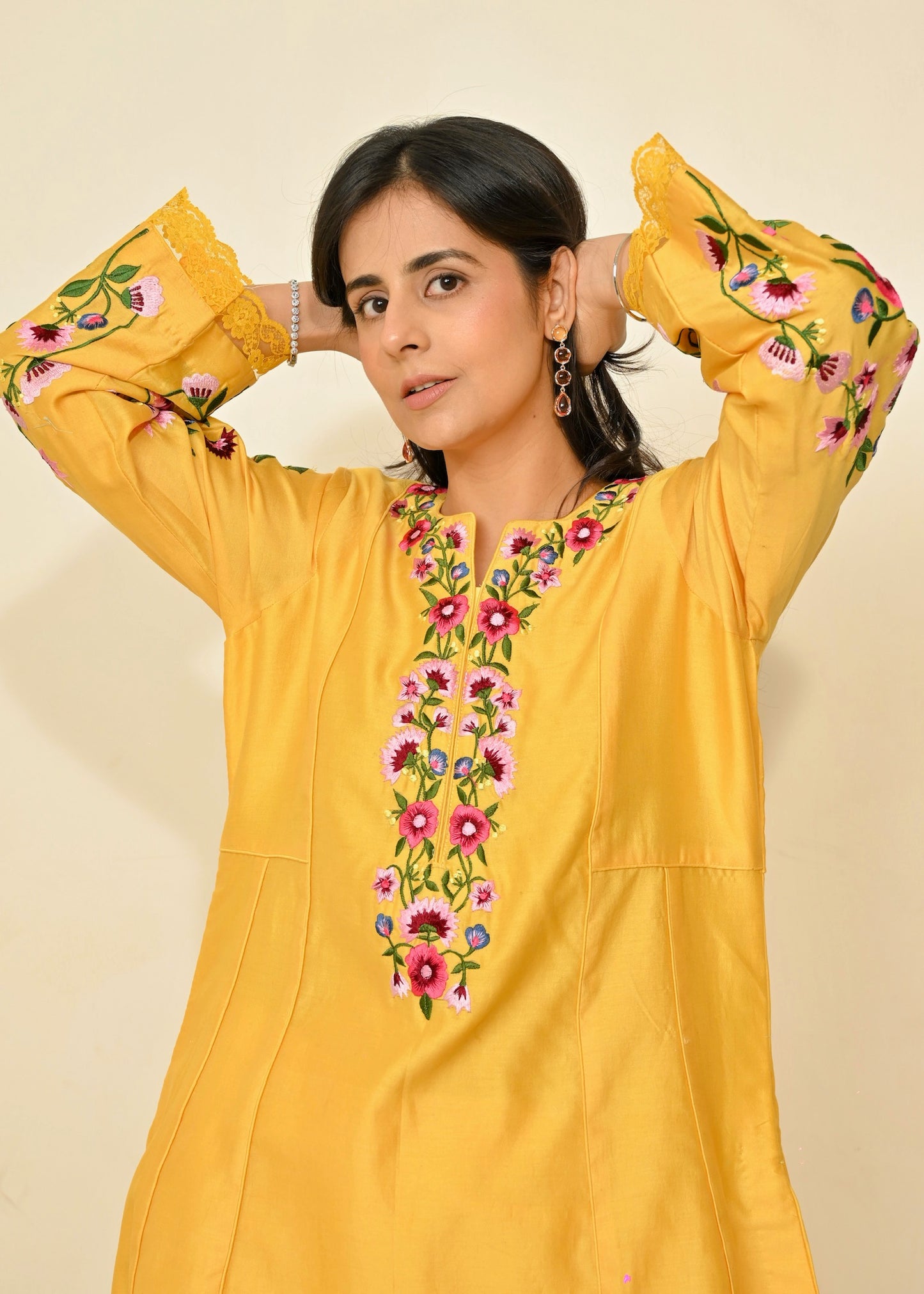 Phoolon Wali Baat – Mango Yellow Chanderi Set