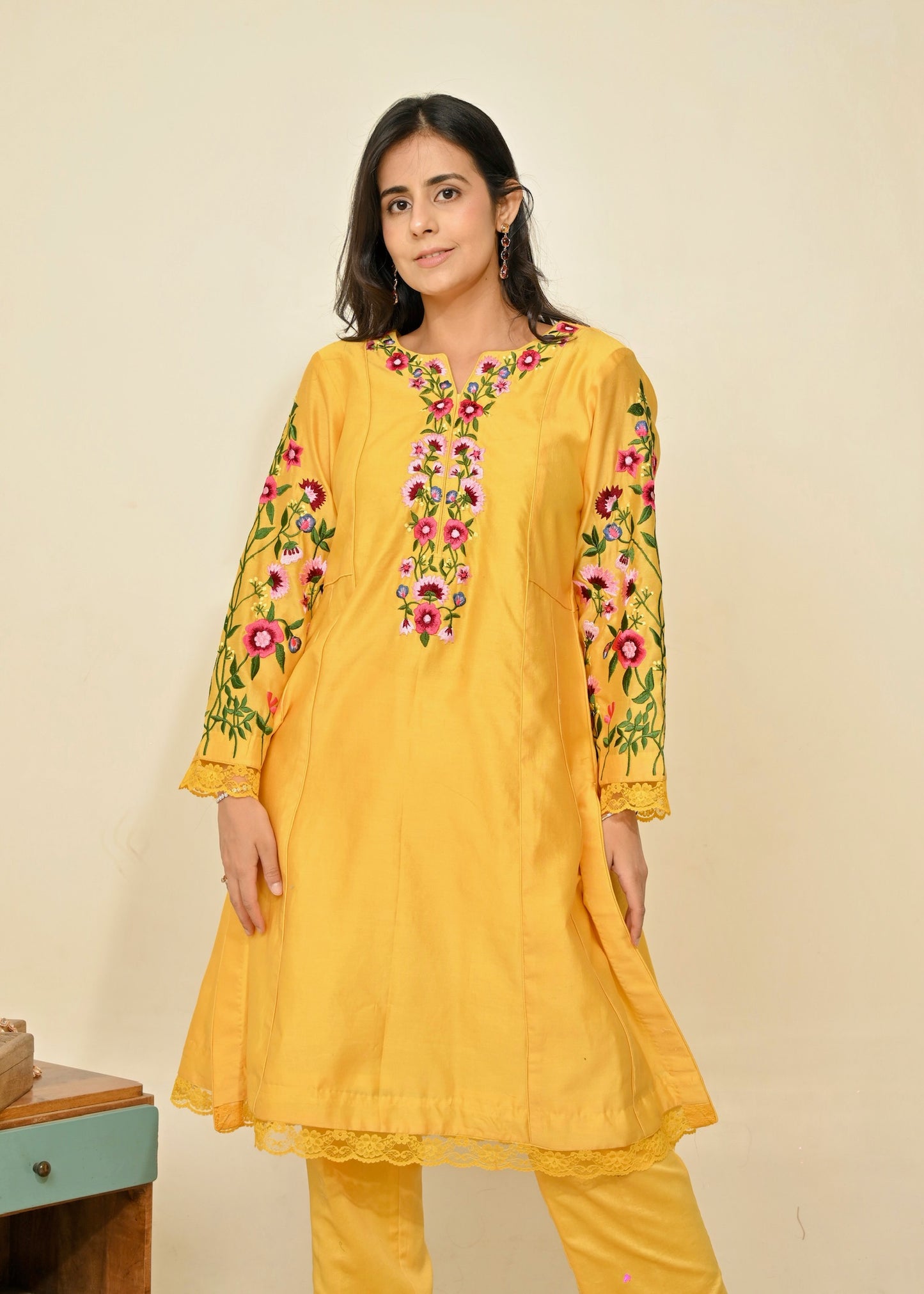 Phoolon Wali Baat – Mango Yellow Chanderi Set