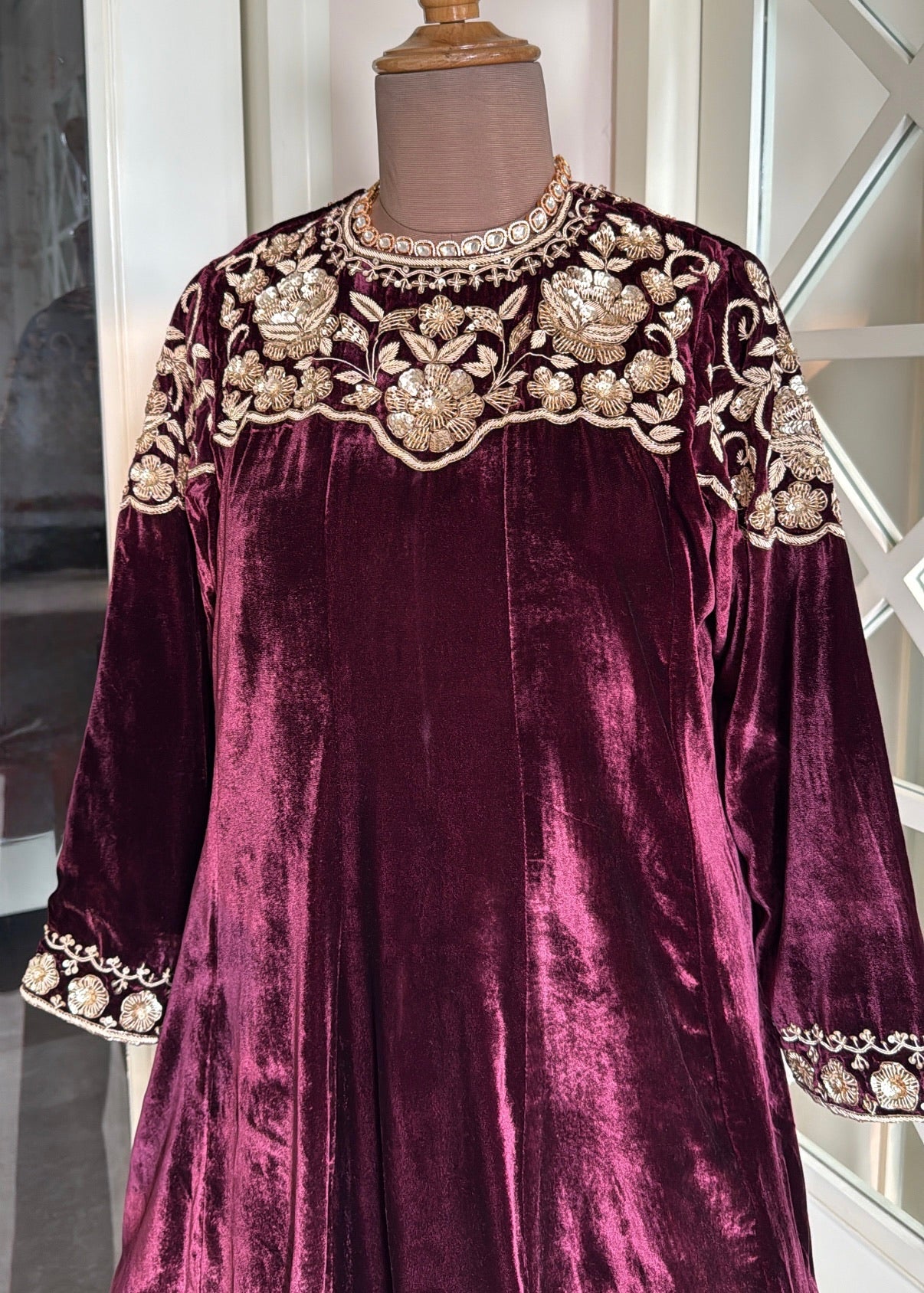 Sahar Velvet Luxe Set
