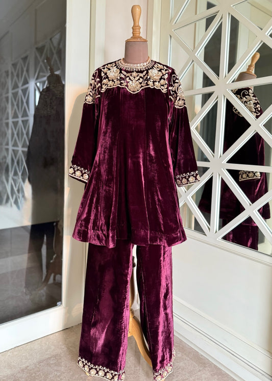 Sahar Velvet Luxe Set