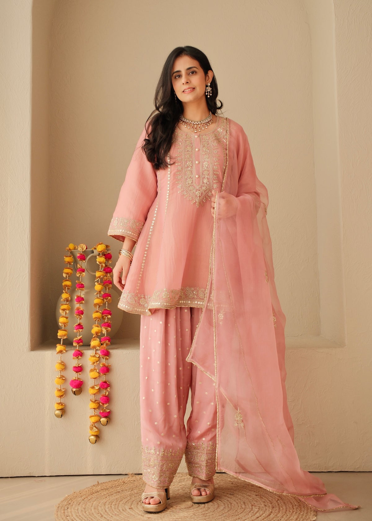 Gulabi Noor- Crushed Tissue Suit