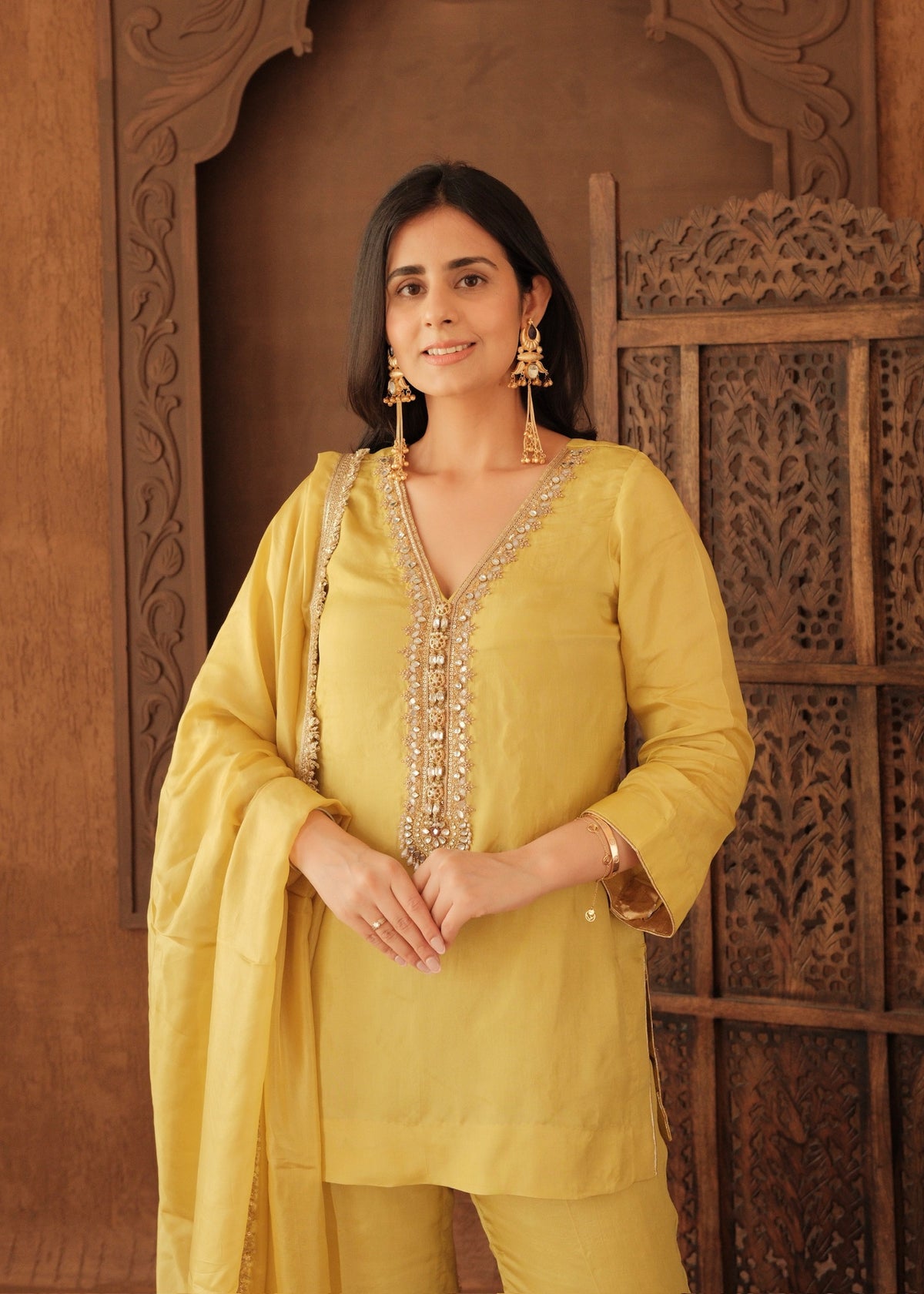 Sunehri Silk Set