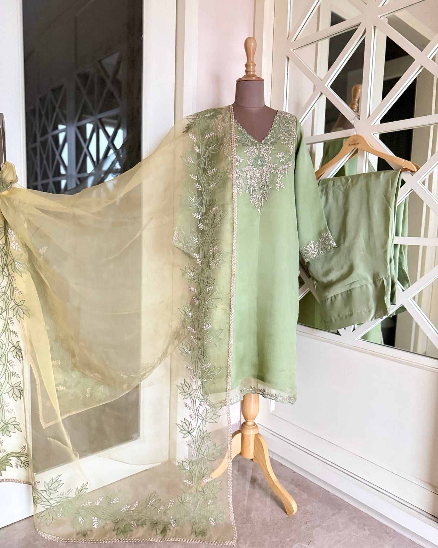 Pistachio Bloom Dori Suit